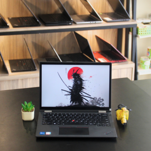 Lenovo ThinkPad X13 Yoga
