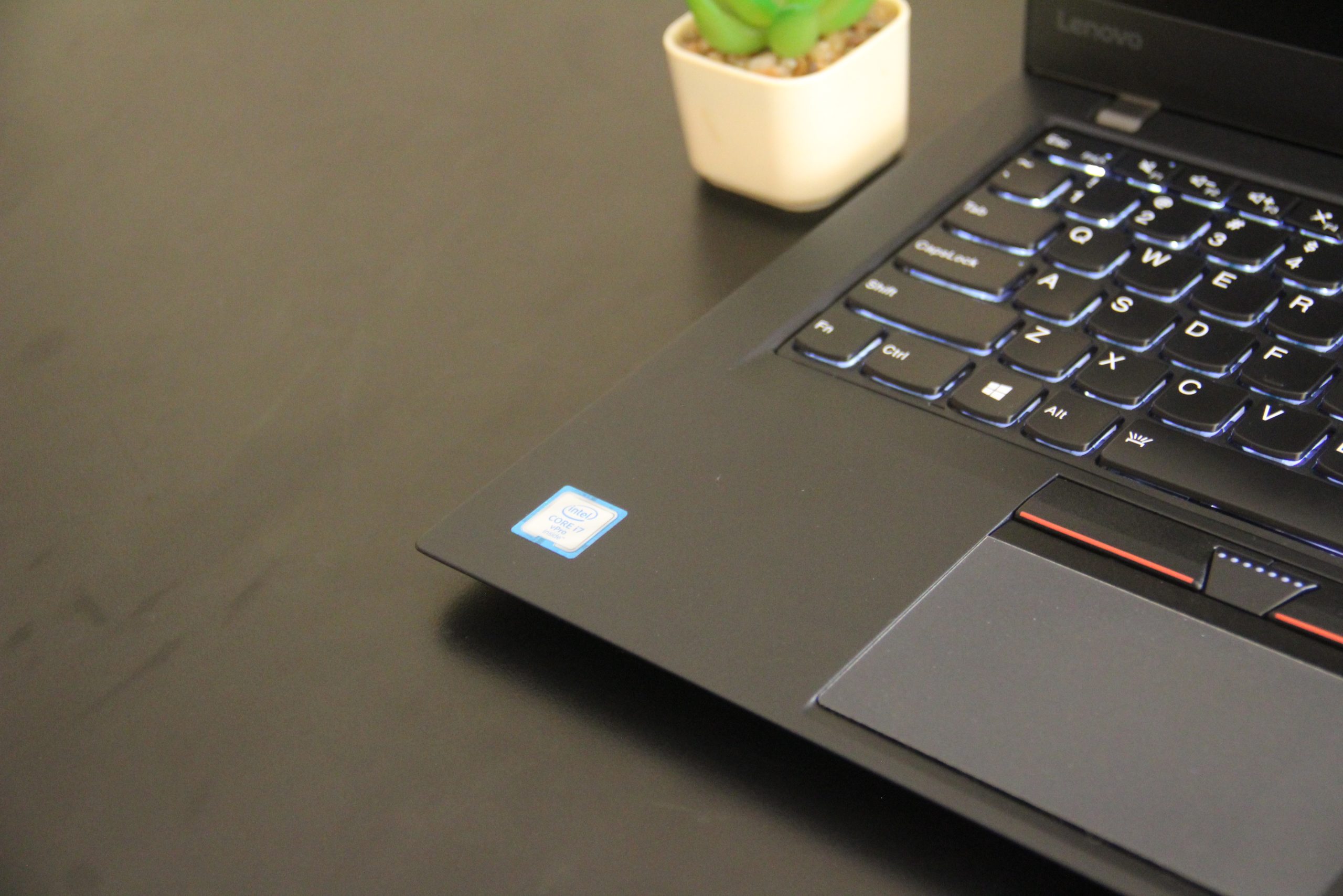 Lenovo ThinkPad T460s - Gambar 5