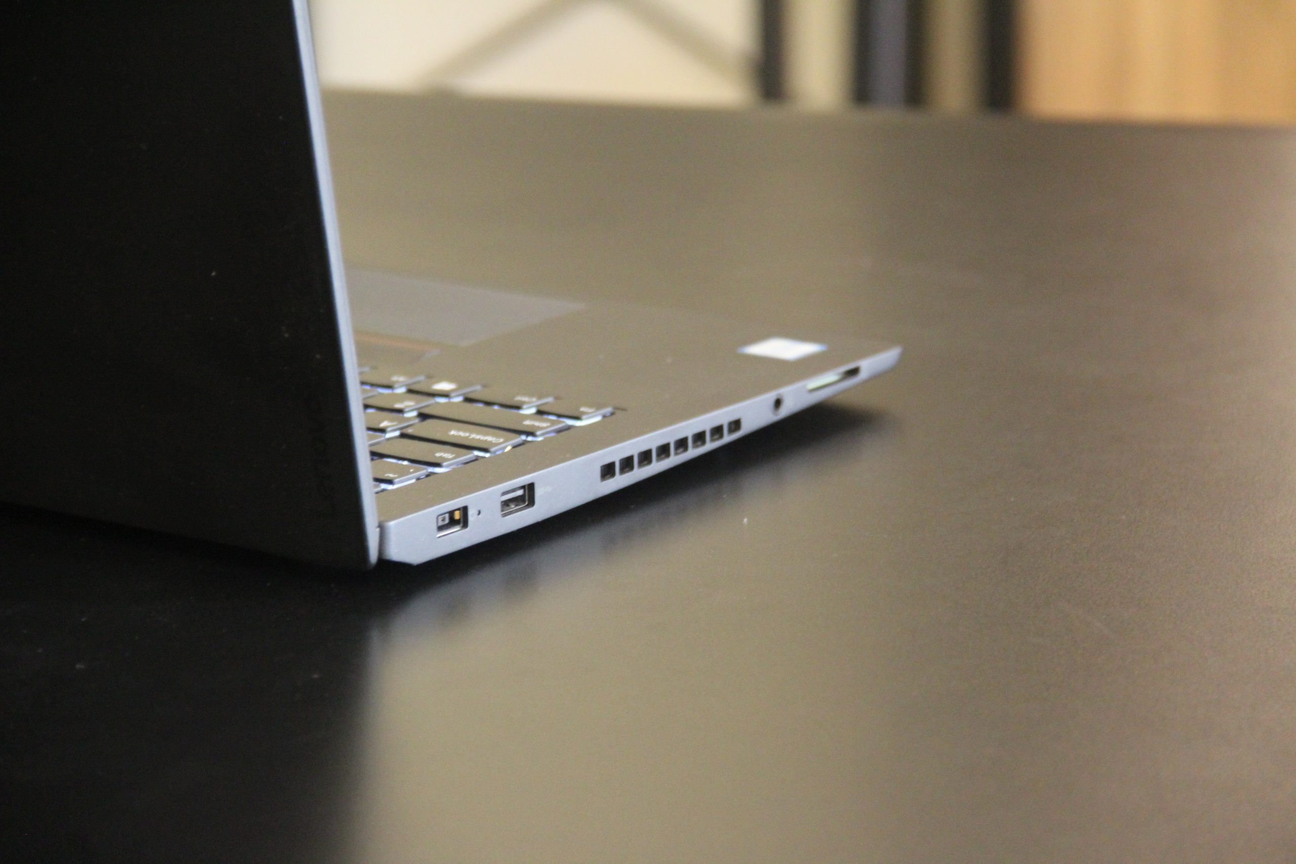 Lenovo ThinkPad T460s - Gambar 3