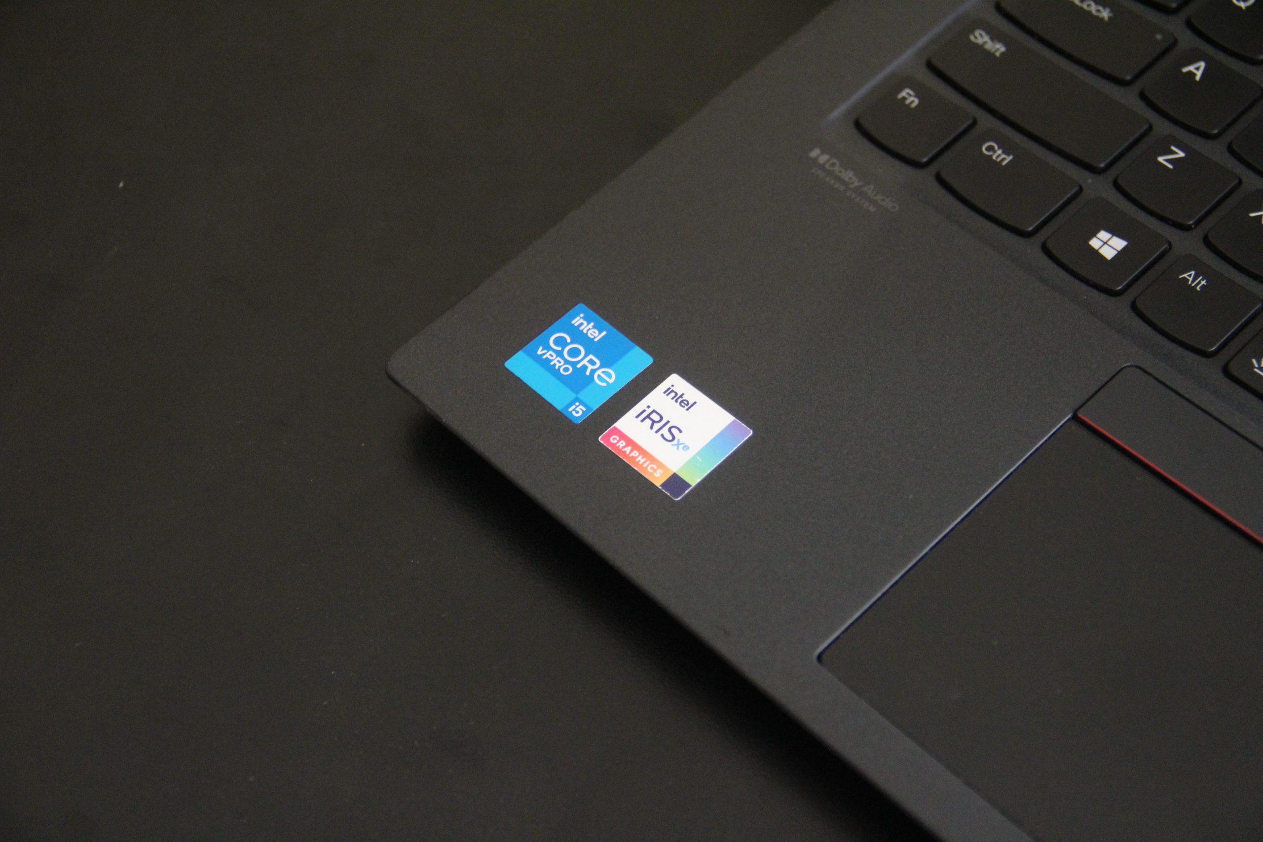Lenovo ThinkPad T14s Gen 2 - Gambar 7