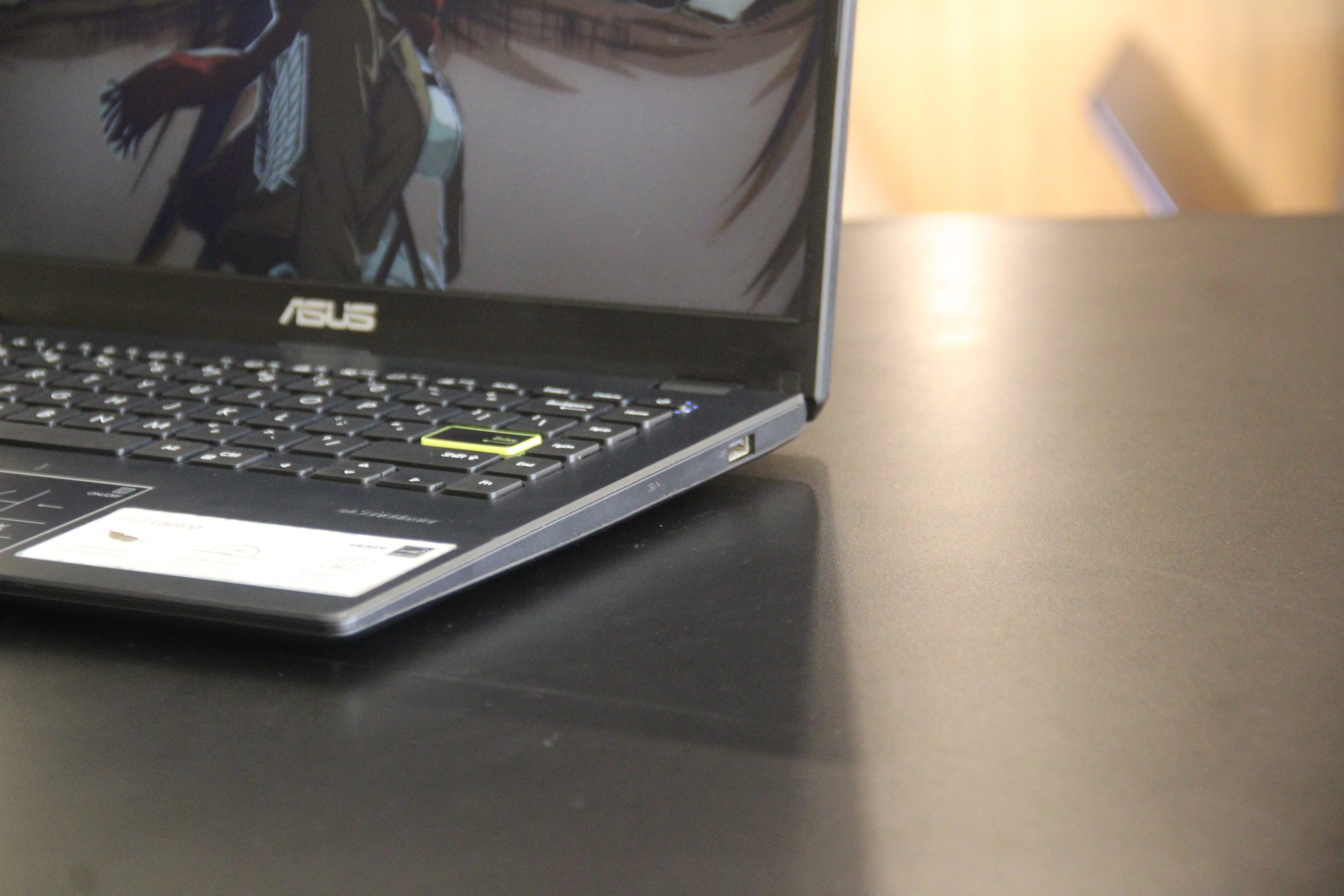 Asus E410M - Gambar 5